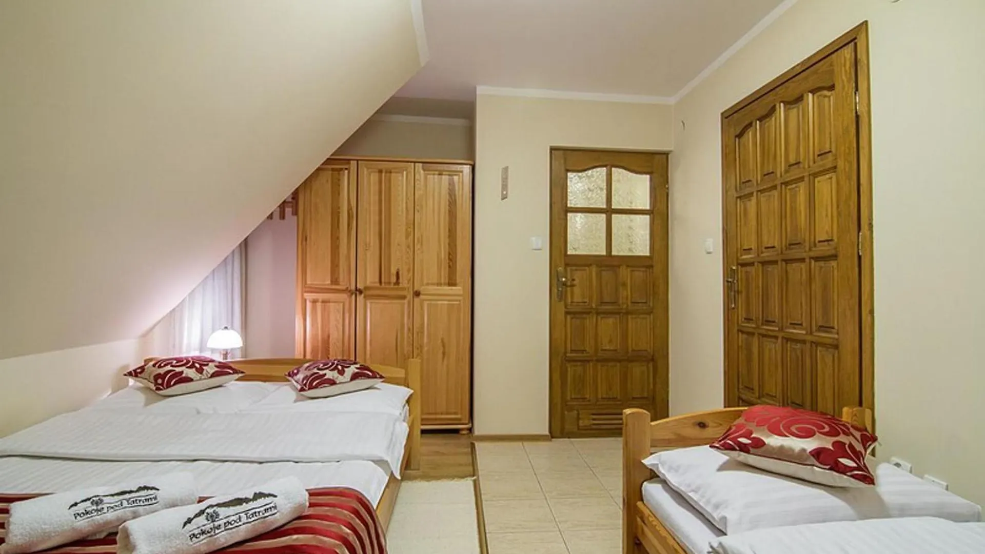 Bed & Breakfast Pokoje Pod Tatrami & Apartament Biały Dunajec